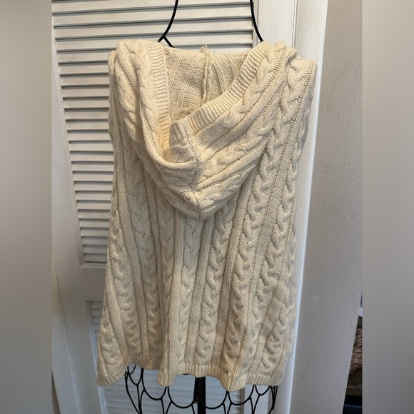 Lumiere Cream Slouch Sweater Cropped- L - Picture 3 of 4